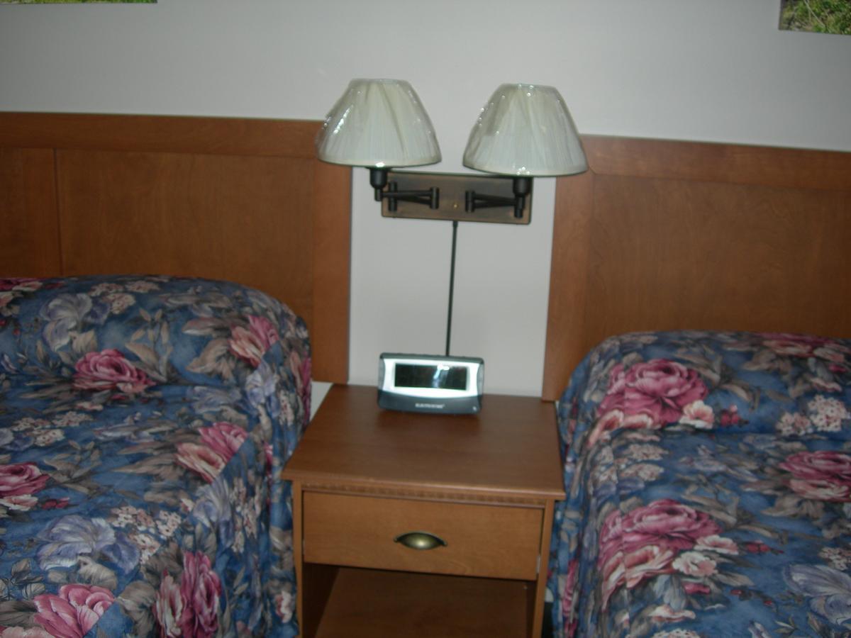 Hotel Motel Arnold Woburn المظهر الخارجي الصورة